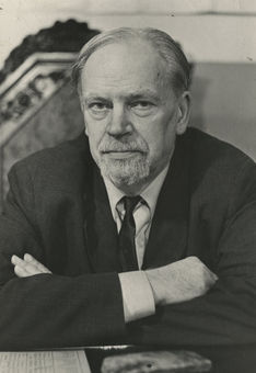 Калесник Станислав Викентьевич (1901-1977), географ. Президент ГО СССР (1964-1977).